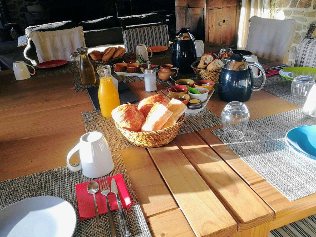 Les Longeres De Keridy Bed and Breakfast Brech Eksteriør billede